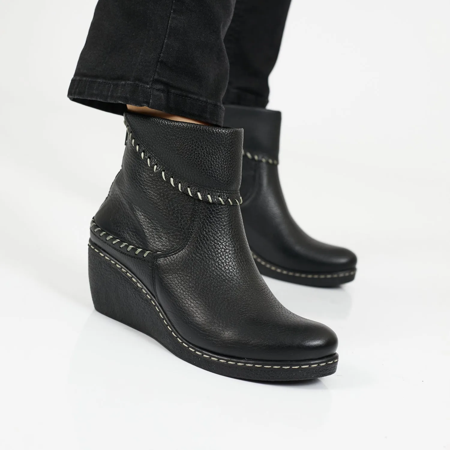 BOTA PINETTA NEGRA