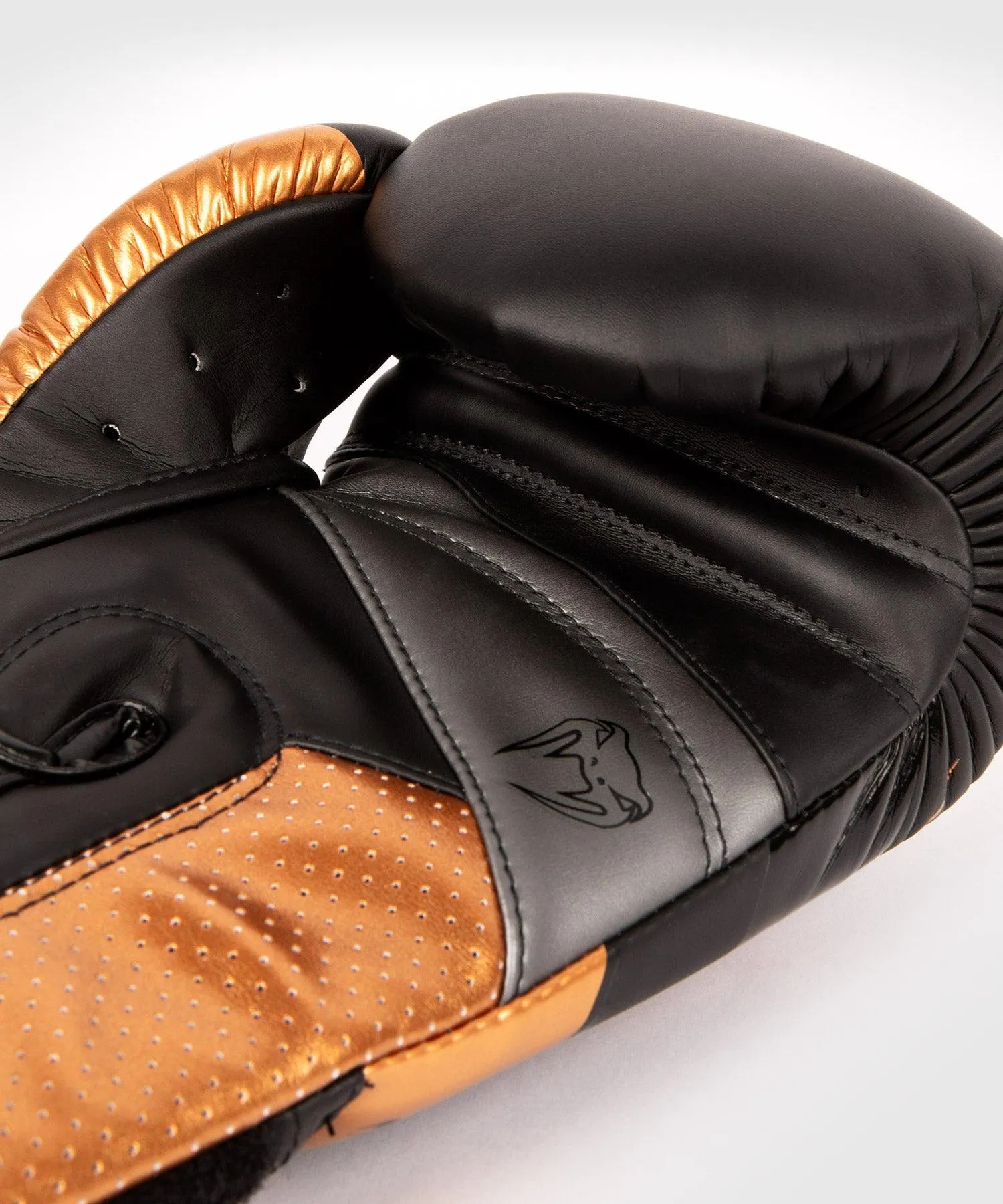 Guantes de boxeo Venum Elite Evo - Negro/Bronce