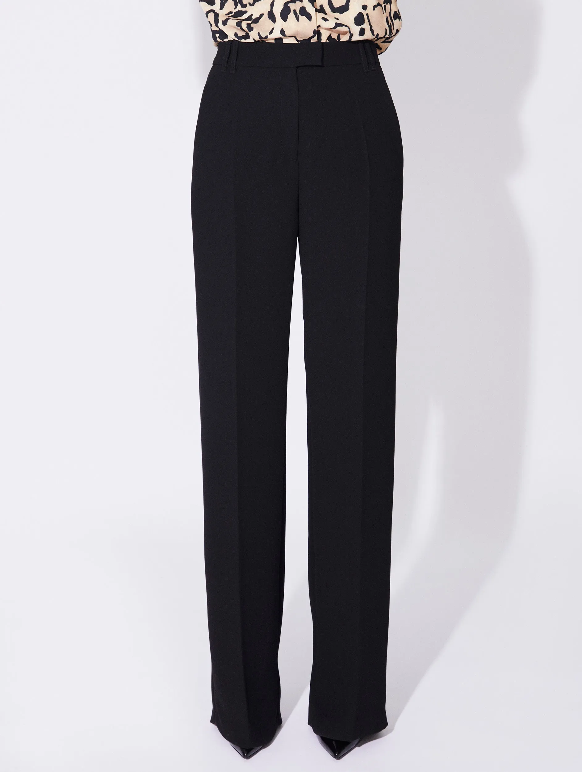 Pantalon coupe flare taille haute en crêpe noir